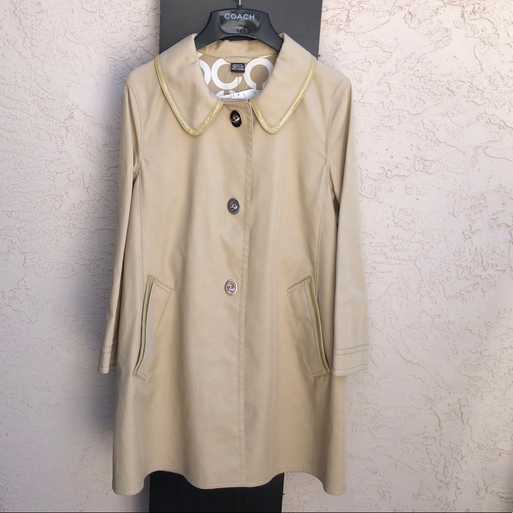 Coach Rain Coat 🧥